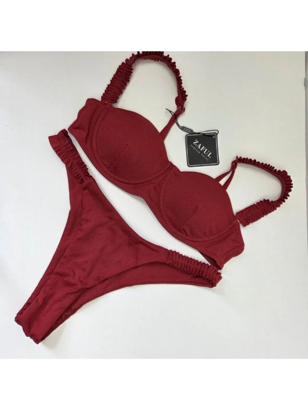 Zaful Ribbed Bikini Set W/ Ruffled Straps & High-Leg Bottoms Cranberry Size M - Picture 3 of 15